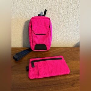 Alpaka NWOT Modular Sling & Zip Clutch Hot Pink RVX20 (No Handle on Clutch)